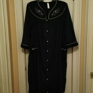 Robe / House Coat
